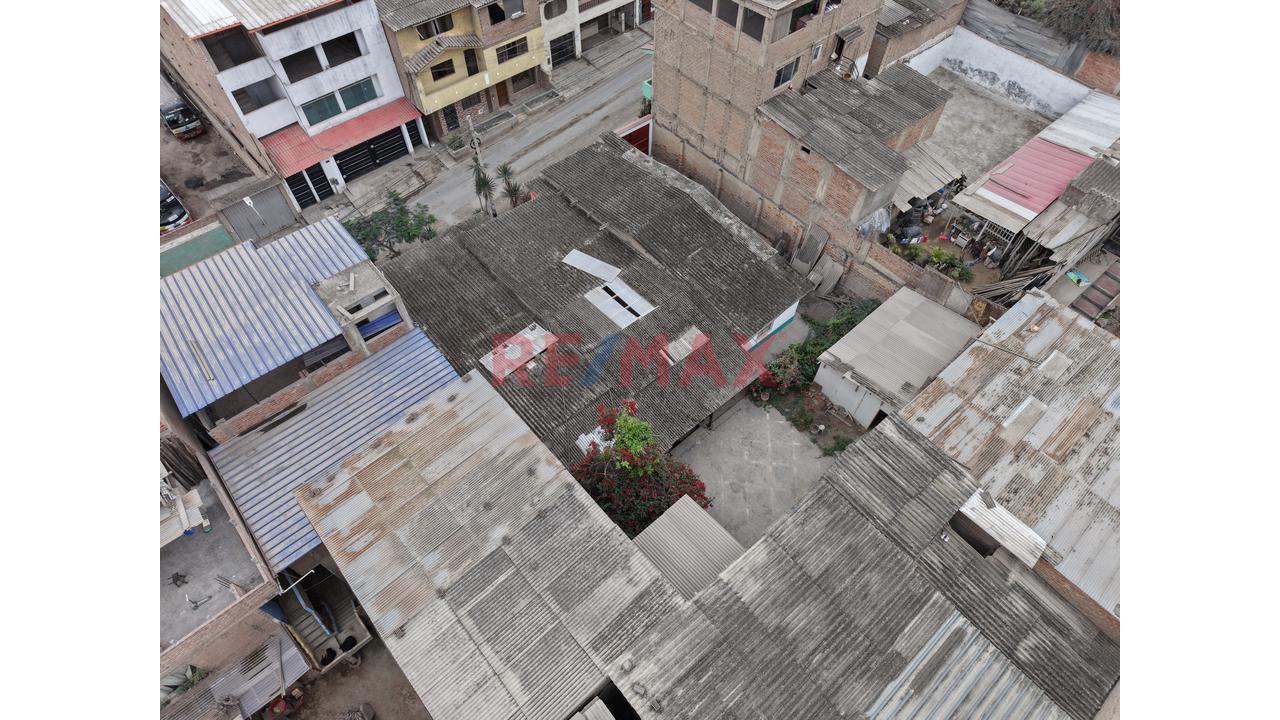 Casa En Venta - Precio De Ocasion 478.80 M2 Exclente Oportunidad De Inversion En Villa Maria Del Triunfo — foto 8