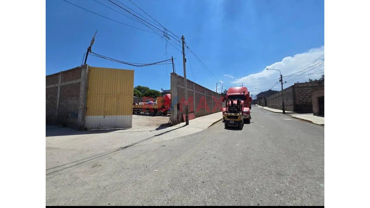 Amplio Terreno Industrial En Esquina Cerca A La Visita De Evitamiento Y A La Variante En Semi Rural Pachacutec Cerro Colorado - 2