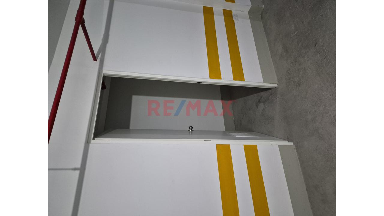 Venta De Departamento Con Cochera Y Deposito En La Mejor Zona De Jesus Maria - 17