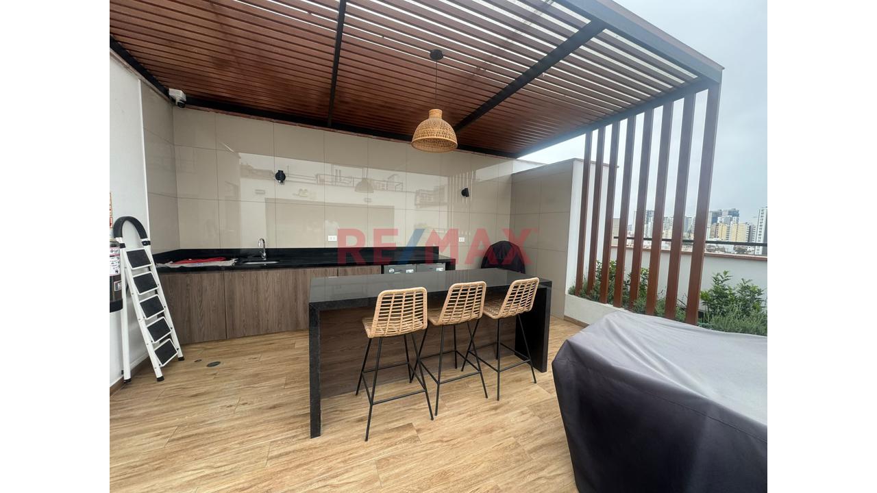 Venta De Departamento Con Cochera Y Deposito En La Mejor Zona De Jesus Maria - 16