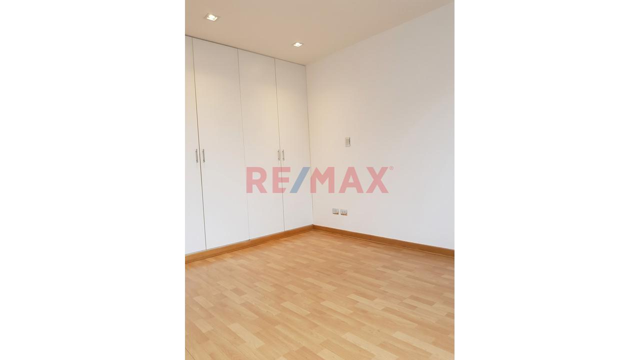 Departamento Remodelado En Alquiler – Surco | 99.53 M² + Cochera — foto 8