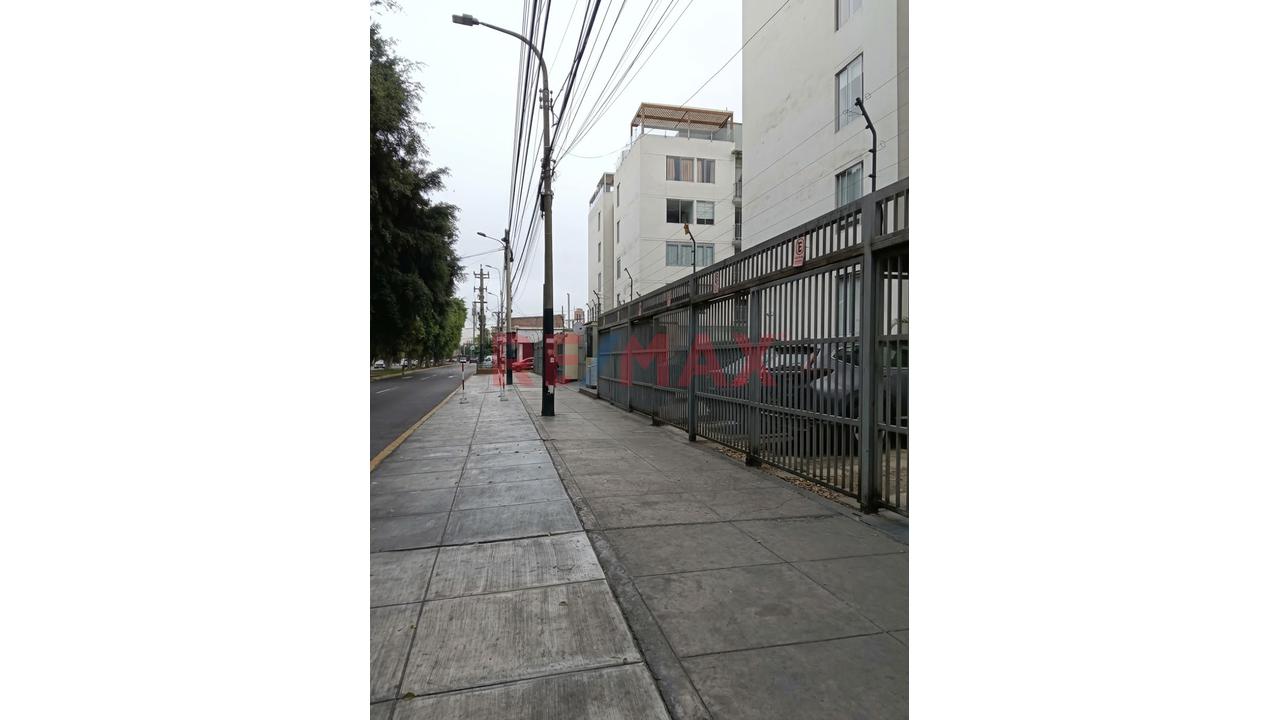 Departamento Remodelado En Alquiler – Surco | 99.53 M² + Cochera — foto 13