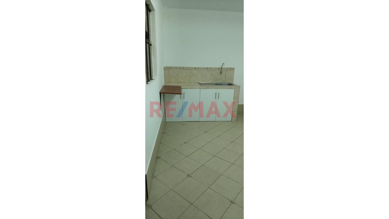 Alquiler Mini Departamento Primer Piso — foto 3