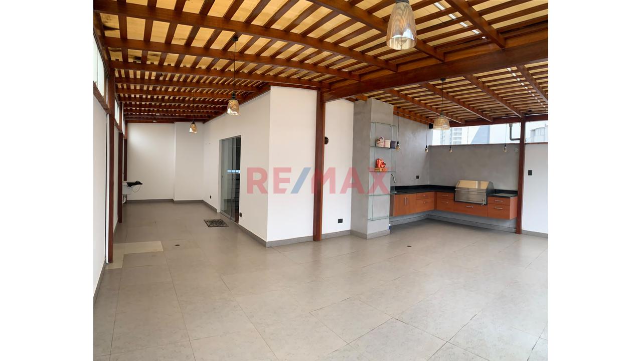 Espectacular Duplex De 160 M² Con Terraza Y 2 Estacionamientos– Av. Egusquiza, Pueblo Libre - 6