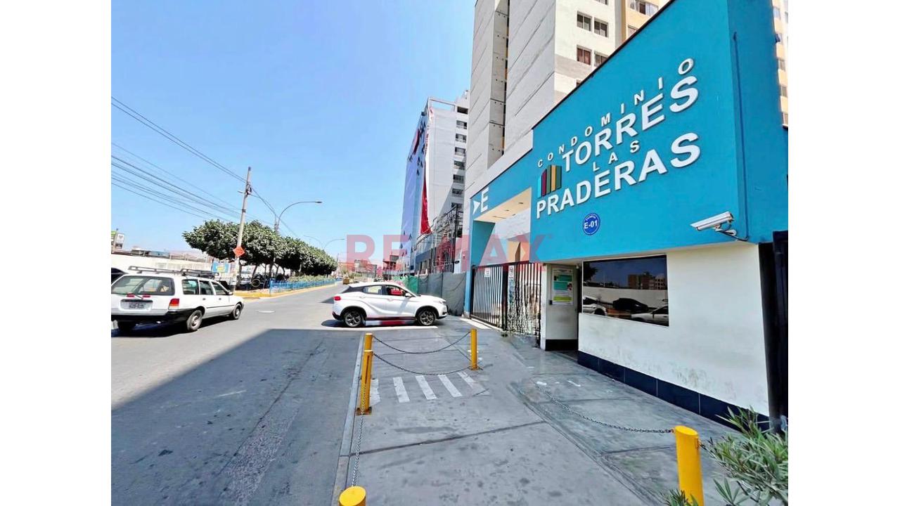 🏡✨ ¡Vive Cómodo, Seguro Y Con Todo A Tu Alcance En Comas! ✨📍 Av. Micaela Bastidas – Condominio Torres Las Praderas, Comas 🏢 Torre Las Praderas E17 – Piso 12 📐 63.56 M² 📅 5 Años De Antigüedad — foto 1