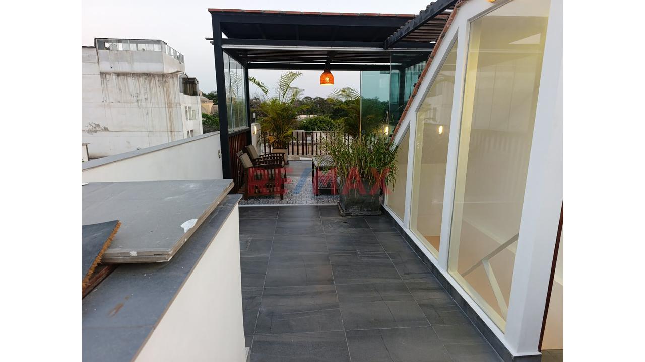 ¡Vive En Barranco! Departamento Triplex De 1 Dormitorio Con Hermosa Terraza Amoblada Y Cochera - 14