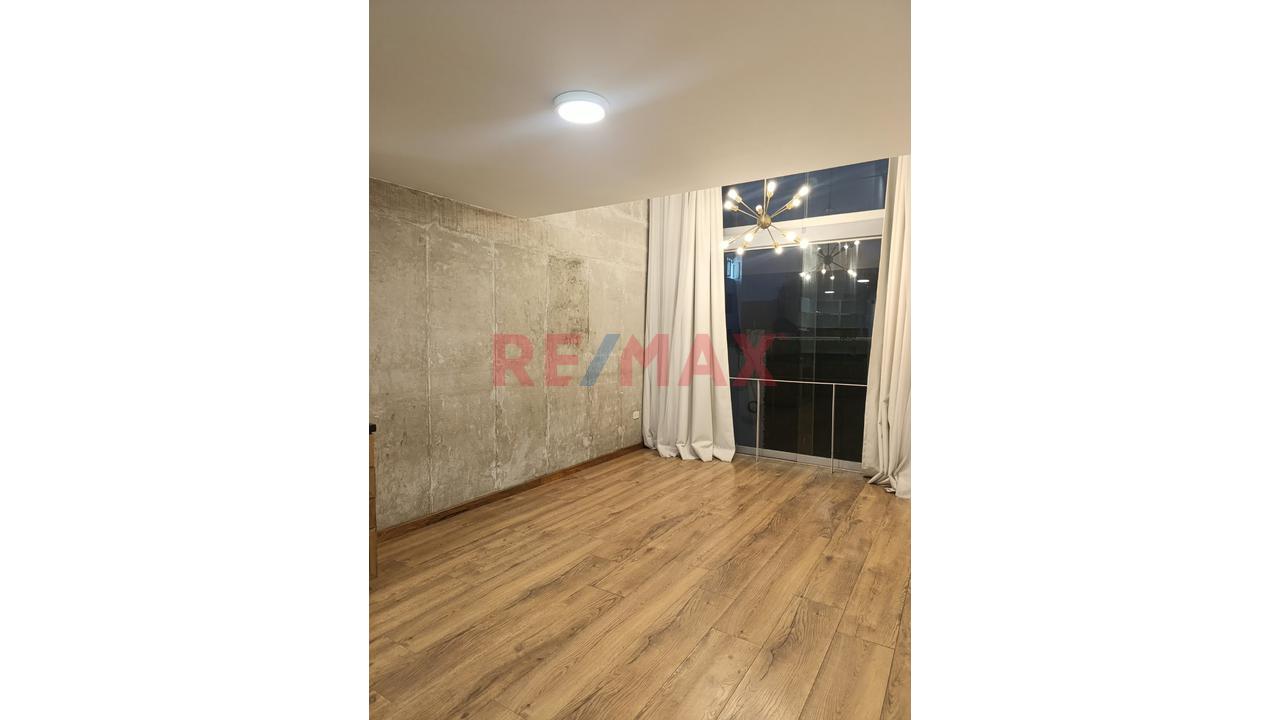 ¡Vive En Barranco! Departamento Triplex De 1 Dormitorio Con Hermosa Terraza Amoblada Y Cochera - 8