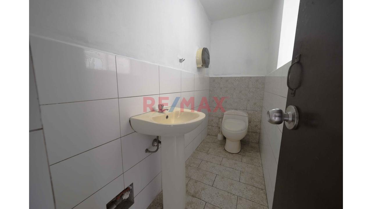 Alquiler Local Comercial - Javier Prado - San Isidro — foto 7