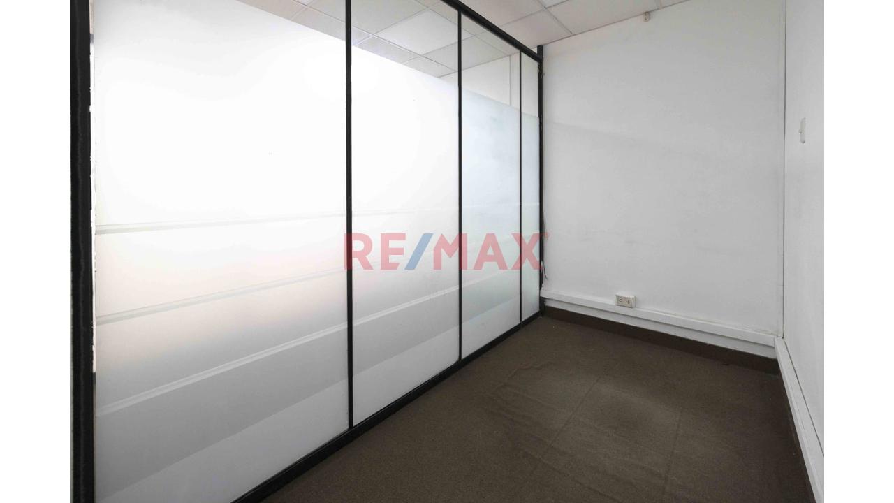 Alquiler Local Comercial - Javier Prado - San Isidro — foto 10