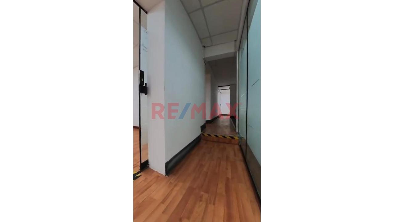 Local comercial de 250 m² en San Isidro — foto 5