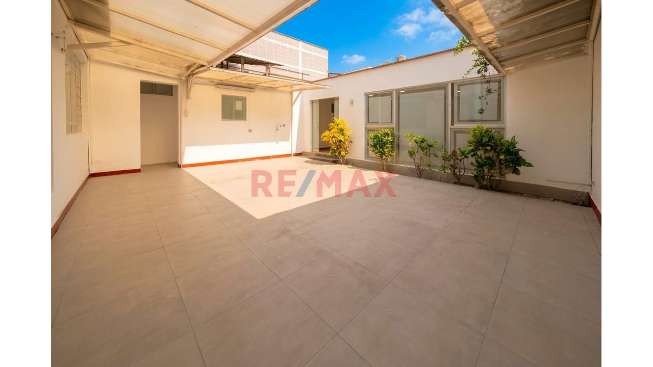 Alquiler Local Comercial - Javier Prado - San Isidro — foto 2