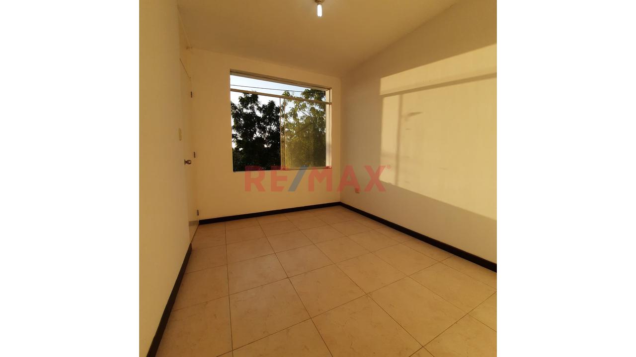 😀 De Ocasión Casa En Venta 🏡 Urb. Santa Rosa Country Club Mz H Lote 18 🔝 👉 3 Habitaciones 2 Pisos — foto 7