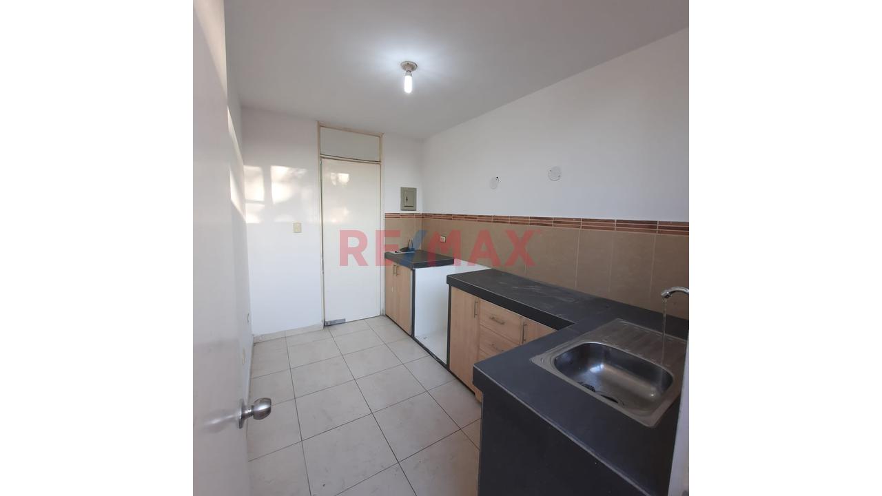 😀 De Ocasión Casa En Venta 🏡 Urb. Santa Rosa Country Club Mz H Lote 18 🔝 👉 3 Habitaciones 2 Pisos — foto 9