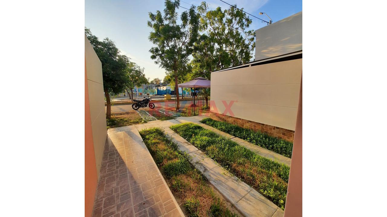 😀 De Ocasión Casa En Venta 🏡 Urb. Santa Rosa Country Club Mz H Lote 18 🔝 👉 3 Habitaciones 2 Pisos — foto 2
