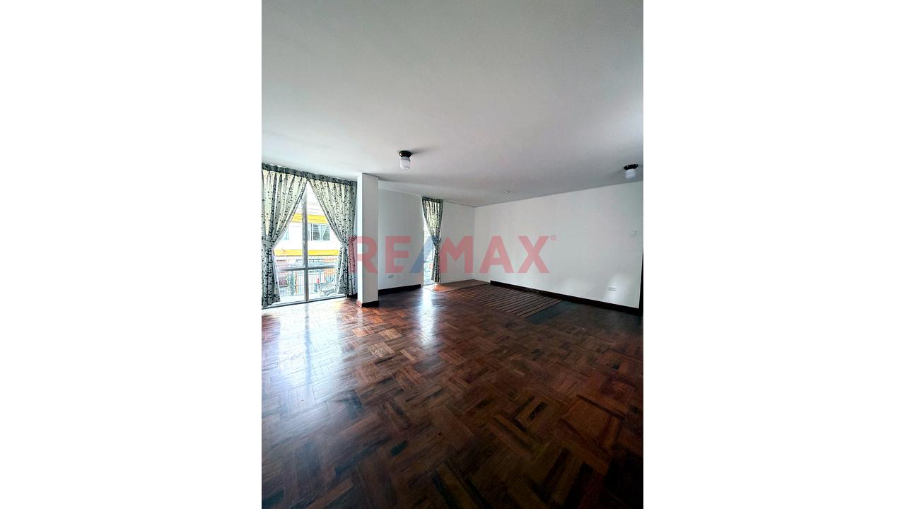 Alquiler En San Roque, Surco: 120M², 3 Dormitorios Amplios S/. 2,500 — foto 4