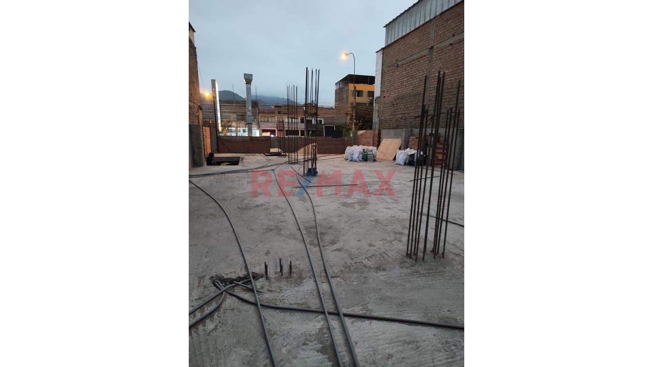 Se Alquila Aires 2Do Piso Av. Las Flores De Primavera Sjl - 7