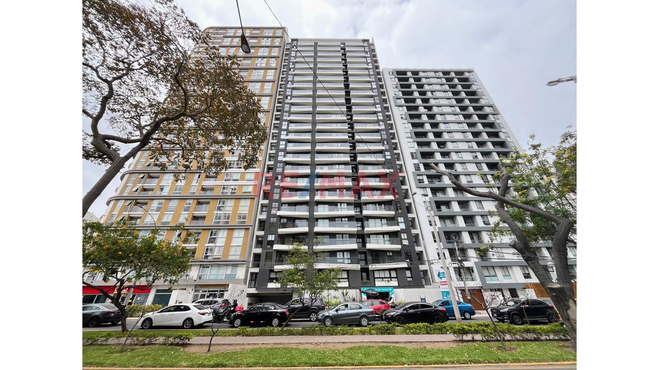 Vive Con Estilo En Jesús María!!.. Estrena Este Exclusivo Departamento Del Grupo V&V Con 78M2, En Piso 19 Y Una Vista Panorámica De La Ciudad - 21
