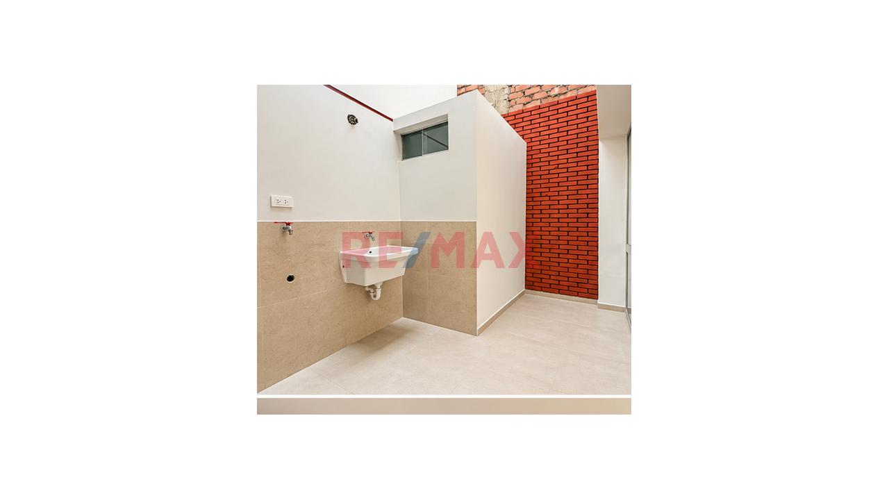 Alquiler 120 M² En 1Er Piso – Vivienda U Oficina A Puerta Cerrada – San Roque, Surco – S/.3,500 - 6
