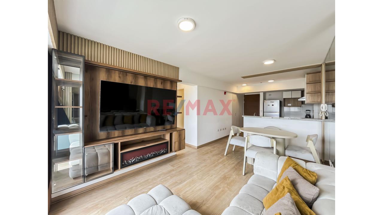 Excelente Ocasión, Alquiler De Departamento Full Amoblado Y Equipado En Jesus María — foto 4