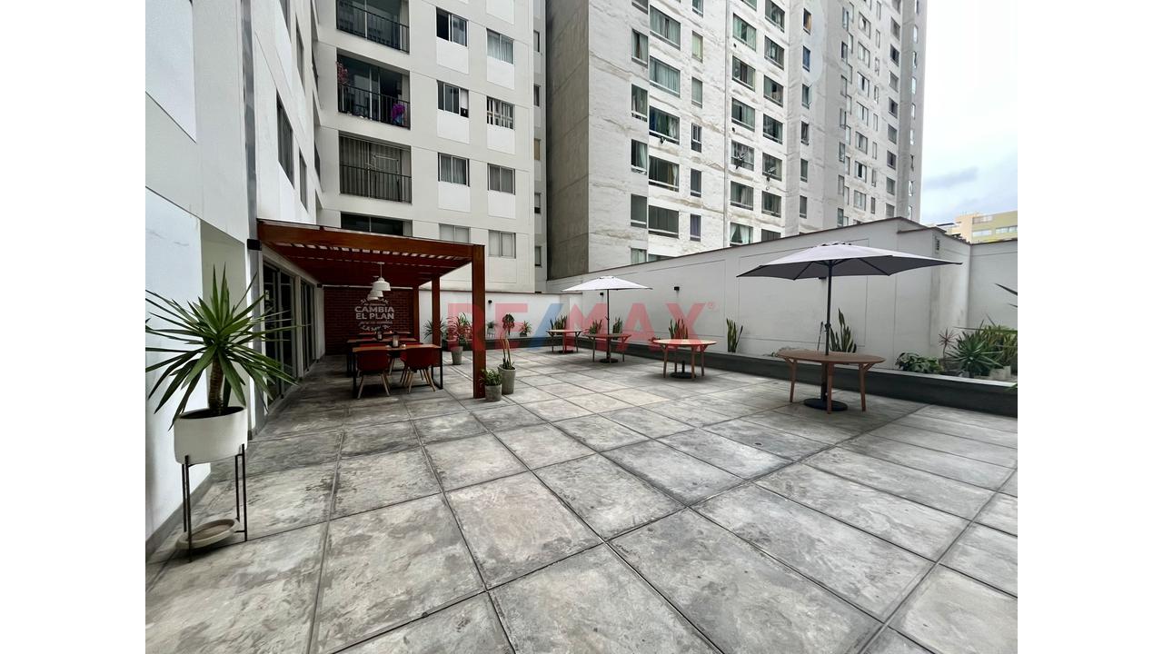 Departamento Renovado En Alquiler En Breña | 3 Dormitorios + Sala De Estar | Balcón - 21