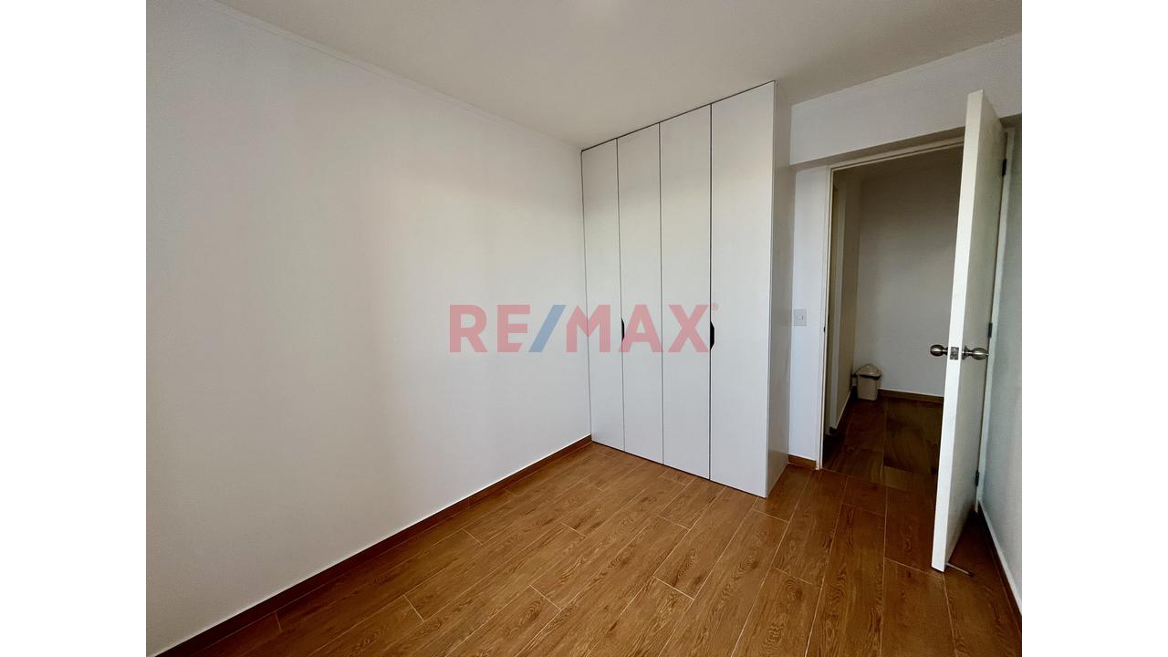 Departamento Renovado En Alquiler En Breña | 3 Dormitorios + Sala De Estar | Balcón - 16