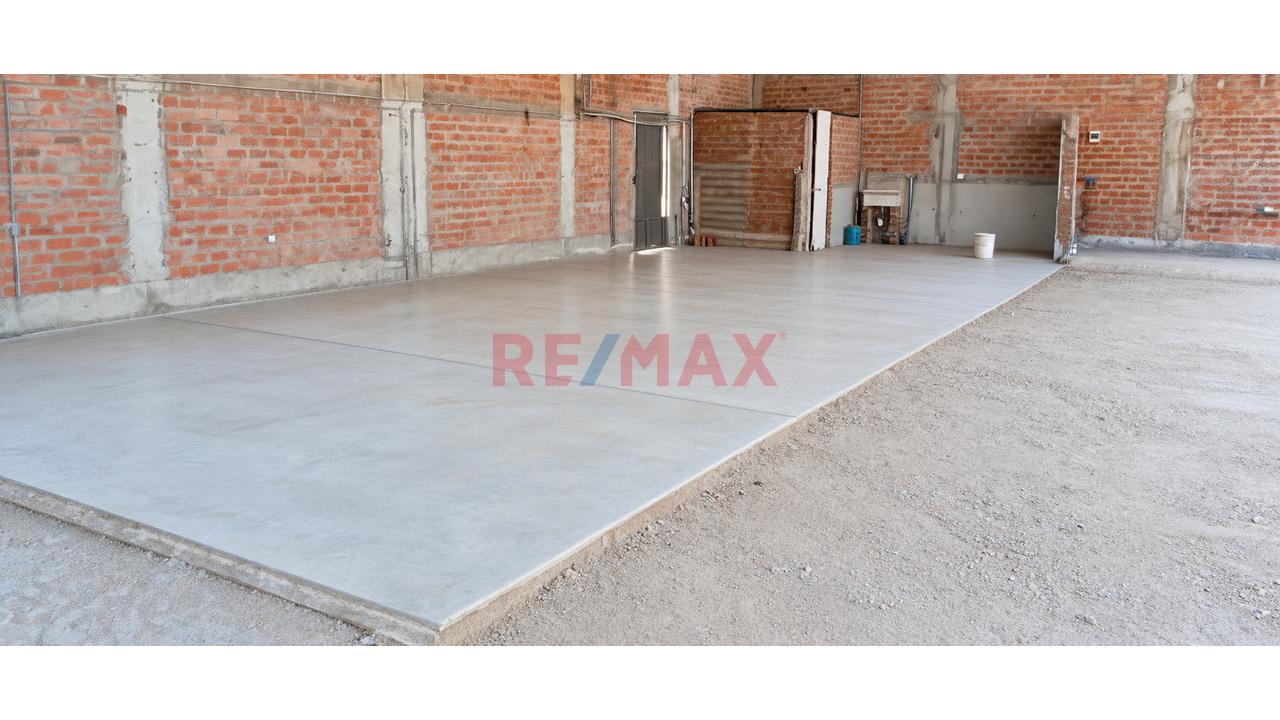 Alquilo Local De 500 M2 En Urb. Santa Rosa, La Victoria, Chiclayo - 4