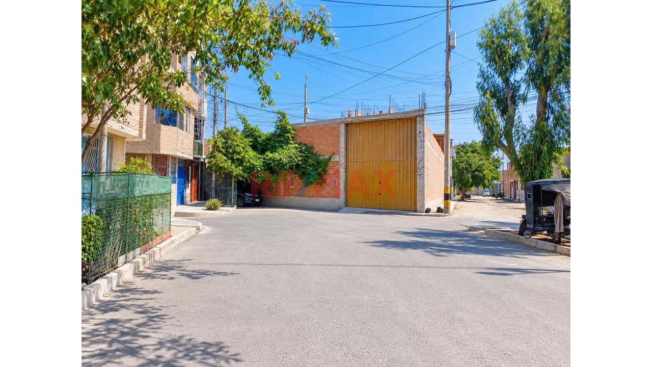 Alquilo Local De 500 M2 En Urb. Santa Rosa, La Victoria, Chiclayo - 7