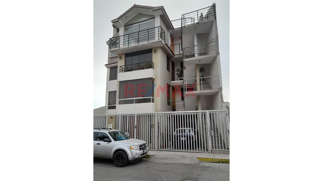 Lindeo Departamento Frente A Parque — foto 2