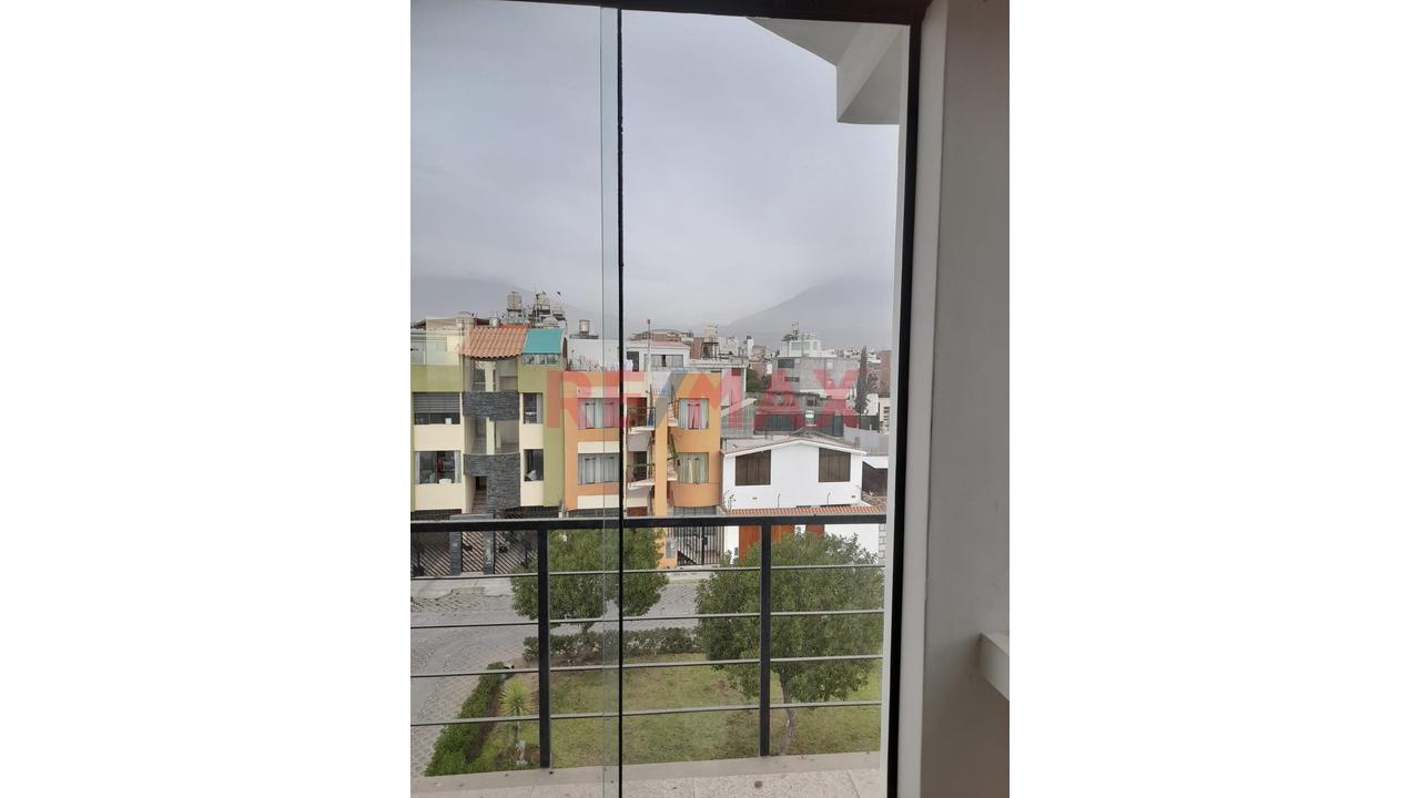 Lindeo Departamento Frente A Parque — foto 9