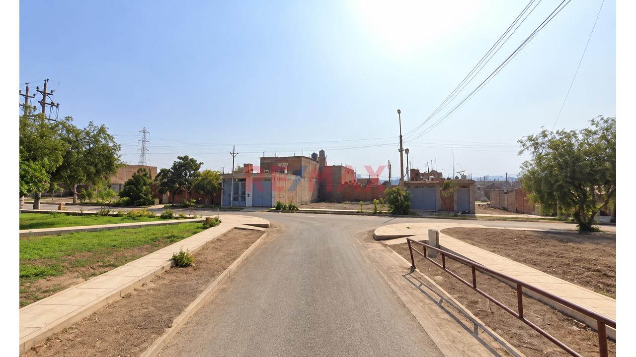 Terreno En Puente Piedra - 2