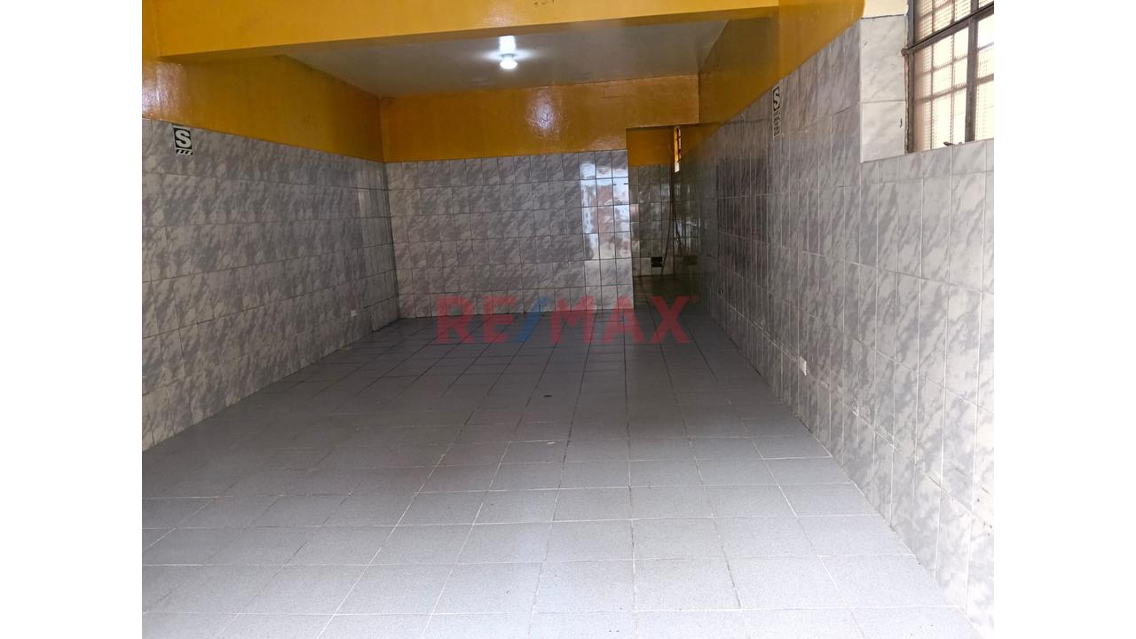¡Local Comercial En Alquiler En Lima Industrial! - 2