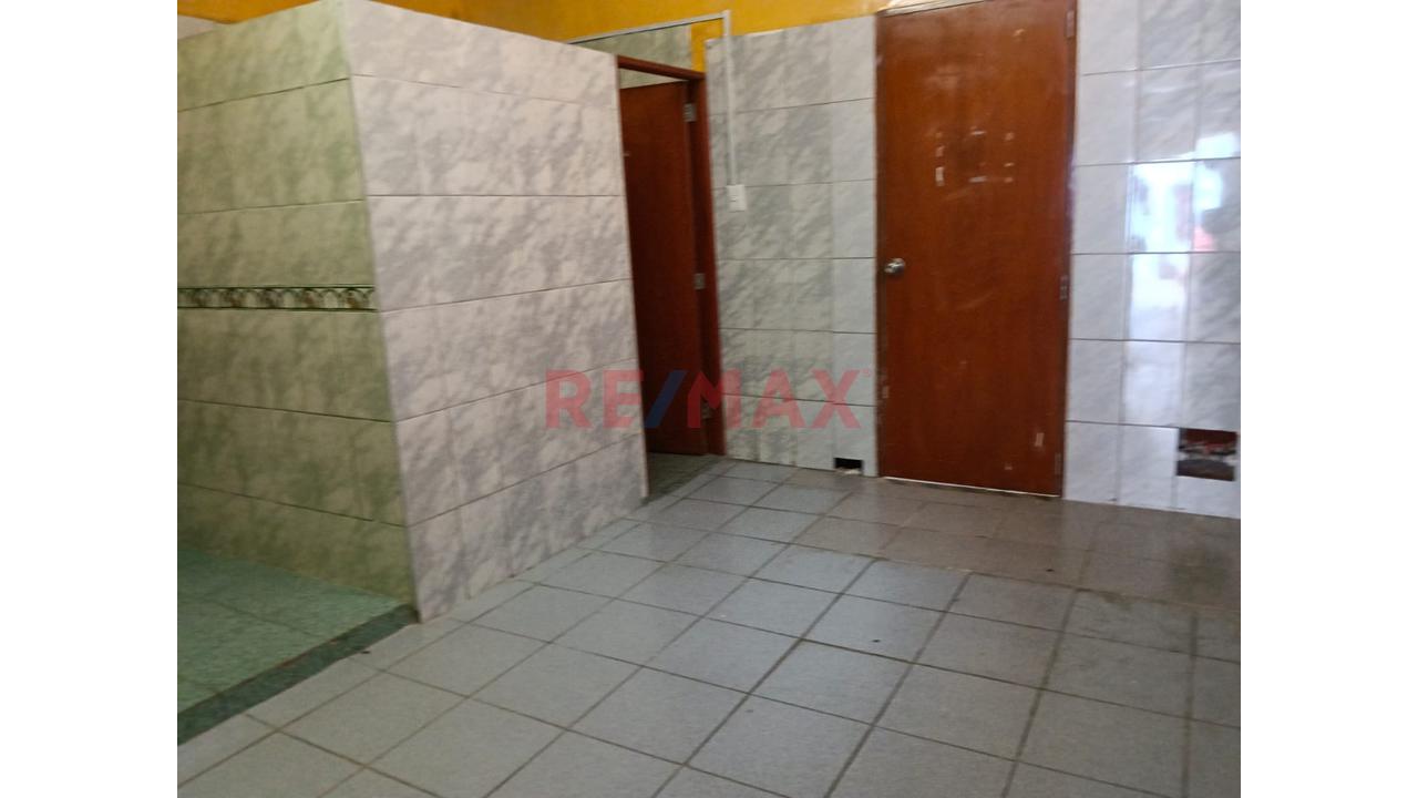 ¡Local Comercial En Alquiler En Lima Industrial! - 5