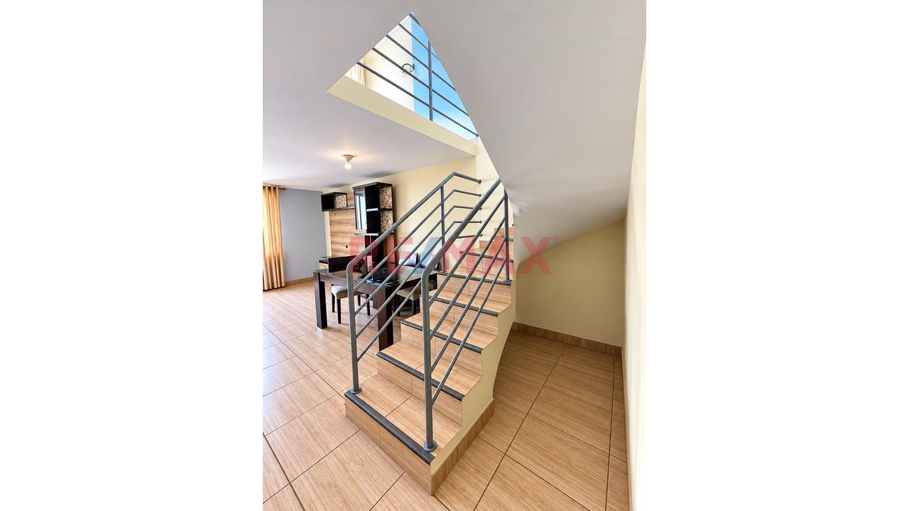 Alquiler De Hermoso Dúplex Con Terraza Y Estacionamiento – Comas - 3