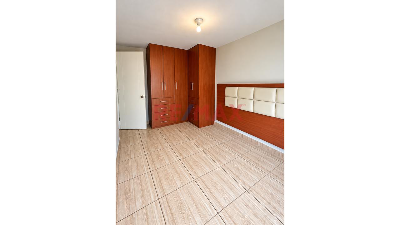Alquiler De Hermoso Dúplex Con Terraza Y Estacionamiento – Comas - 5