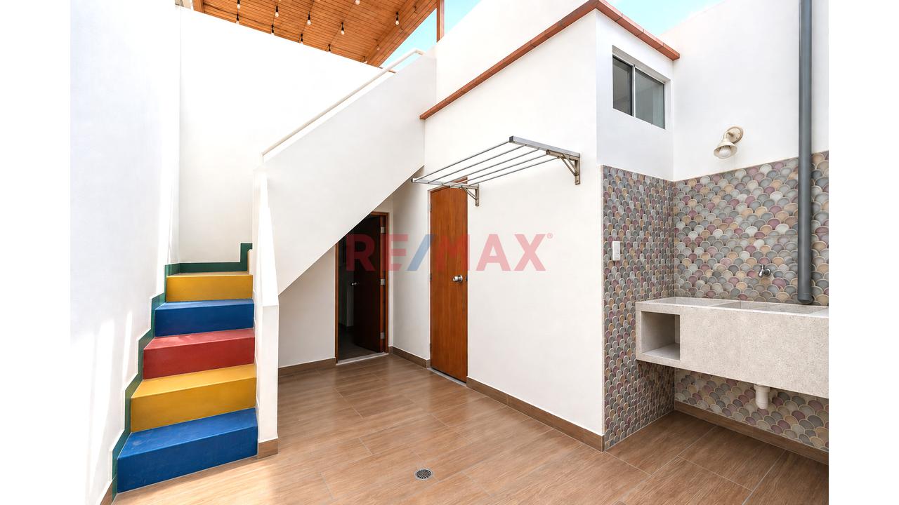 Casa de 4 dormitorios en Santiago de Surco, 236 m² — foto 5