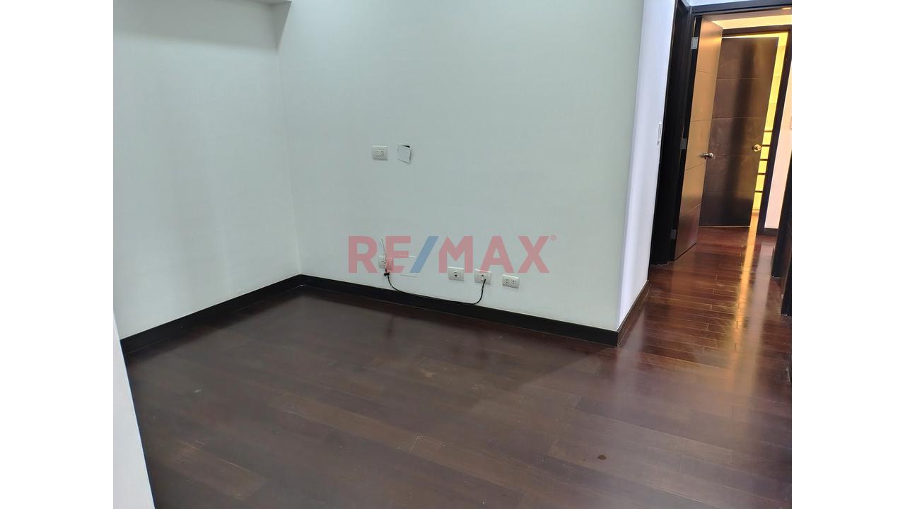 Se Alquila Amplio Departamento + Estacionamiento – Condominio Moon — foto 14