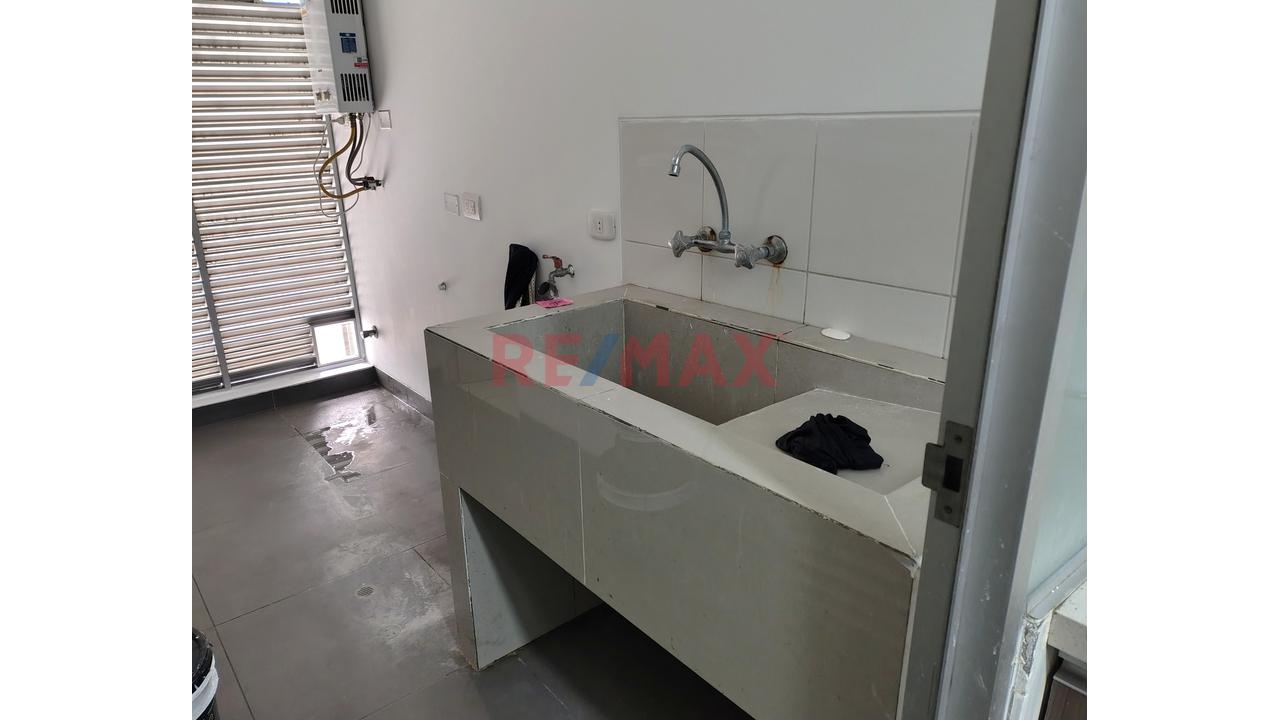 Se Alquila Amplio Departamento + Estacionamiento – Condominio Moon — foto 4