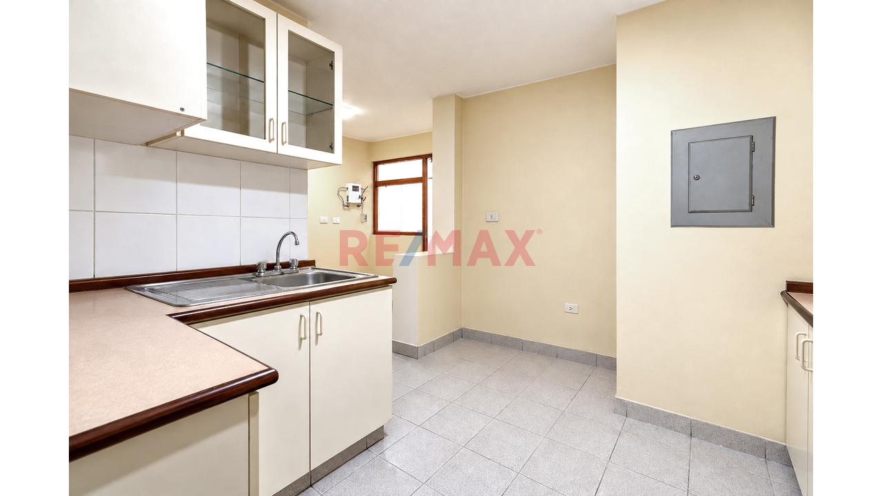 Departamento En Venta🏡 En Surco ¡Conectividad Y Comodidad En Un Solo Lugar! - 8