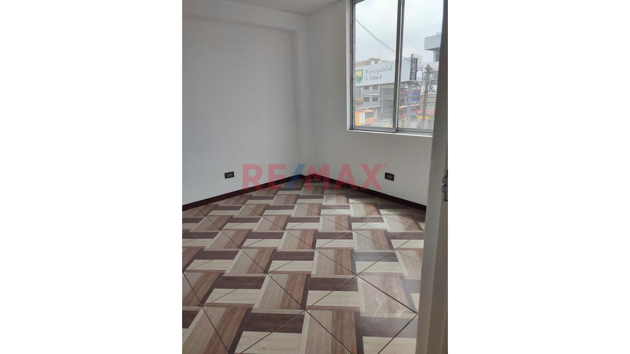 Se Vende Dpto. En Prolongación Iquitos Lince - 16
