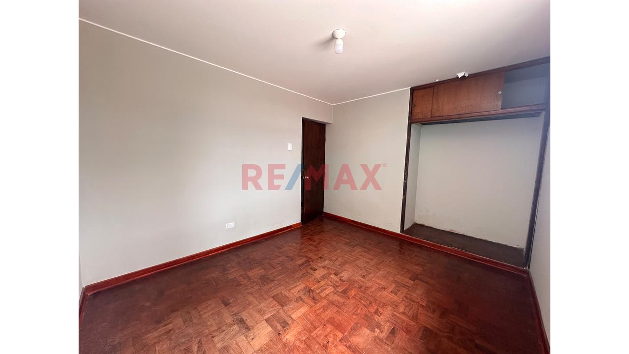 🌿☀️🏡 ¡Atención Familias E Inversionistas! 🏡✨ Amplia Casa En Venta En Huachipa Norte 📍🌳 – Naturaleza 🌿, Amplios Jardines 🌺🌴, Excelente Clima ☀️🌤️ Y Espacio Para Crecer 📐🏗️, Ampliar 🏠 Y Dise - 18