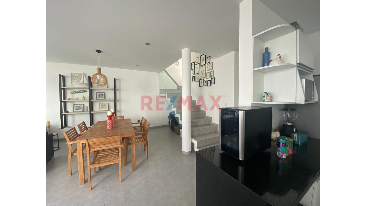 Casa De Playa En Venta – Condominio Mikonos, Asia Km 107 | 5 Dormitorios - 8