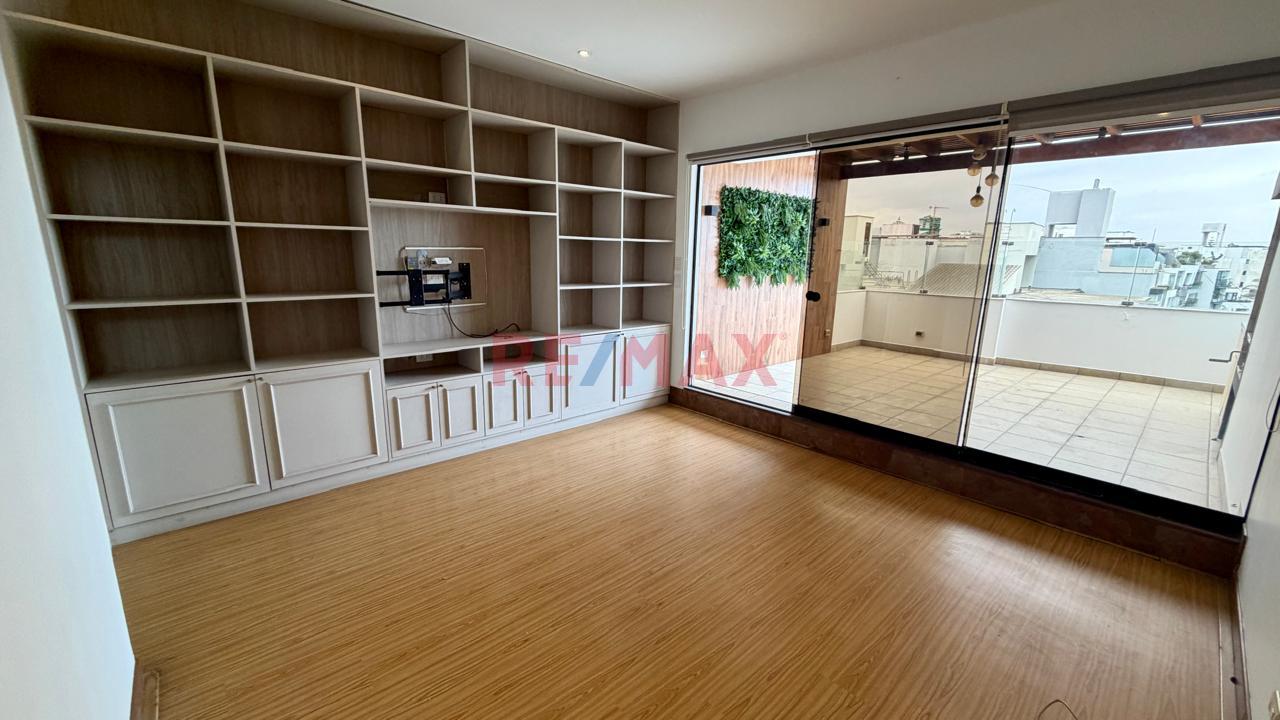 Venta Exclusivo Duplex De 205 M² Frente A Parque - La Aurora - Miraflores - 13