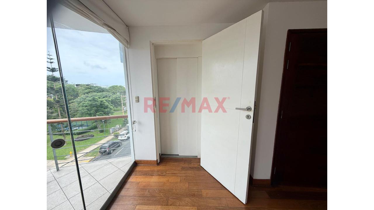 Venta Exclusivo Duplex De 205 M² Frente A Parque - La Aurora - Miraflores - 4