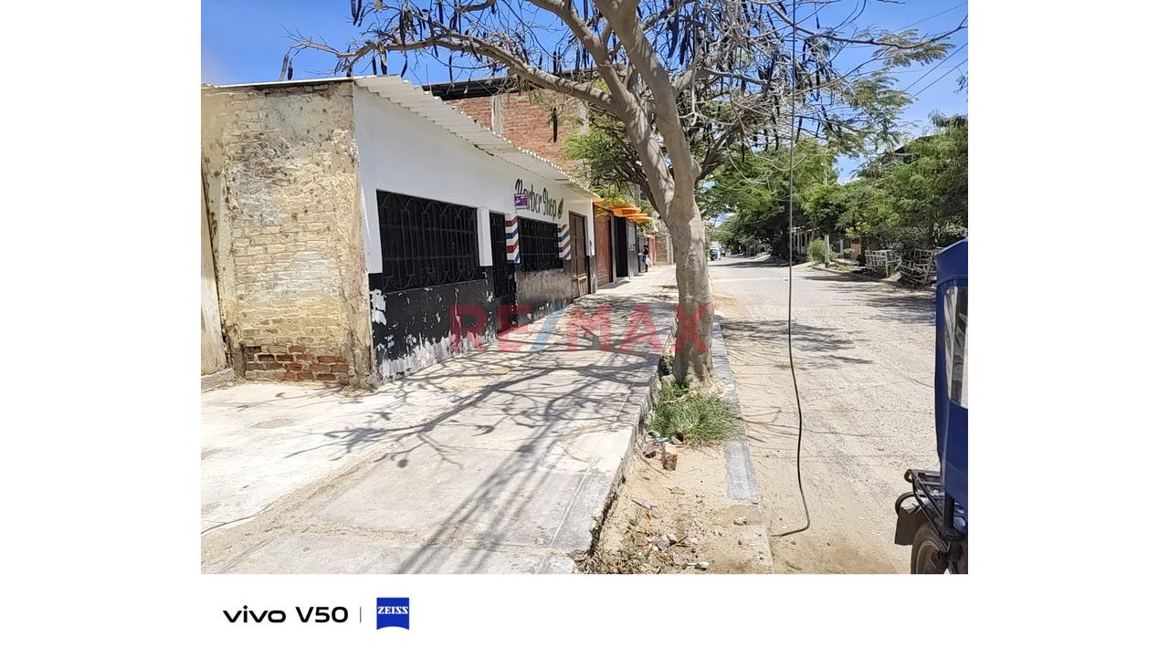 Venta De Terreno En Talara Alta 137.97 - 2