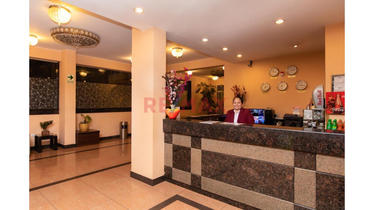 Se Alquila Hotel De 3 Estrellas Con Excelente Ubicacion En La Urb. Santa Beatriz - 15