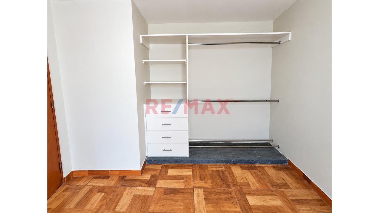 Se Alquila Departamento En Surquillo De 75M2 /4To Piso — foto 11