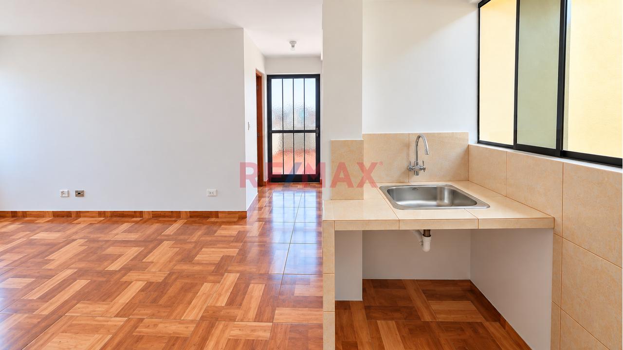 Se Alquila Departamento En Surquillo De 75M2 /4To Piso — foto 14