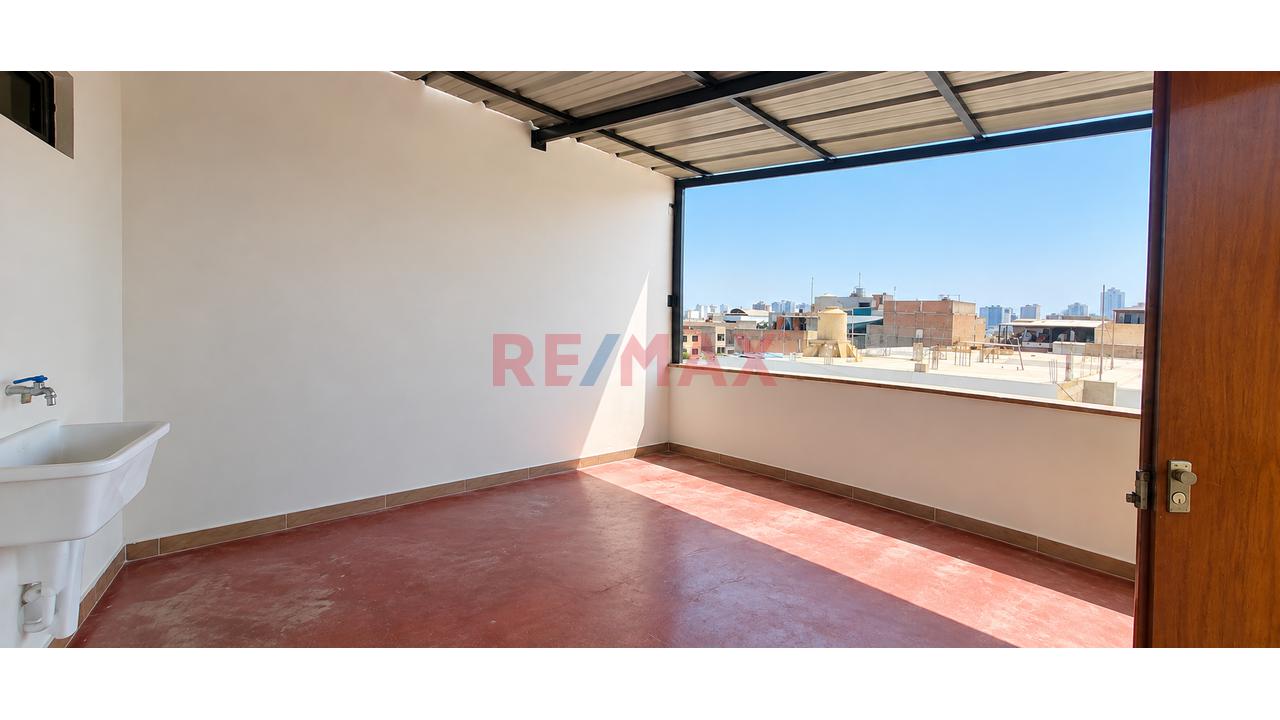 Se Alquila Departamento En Surquillo De 75M2 /4To Piso — foto 2