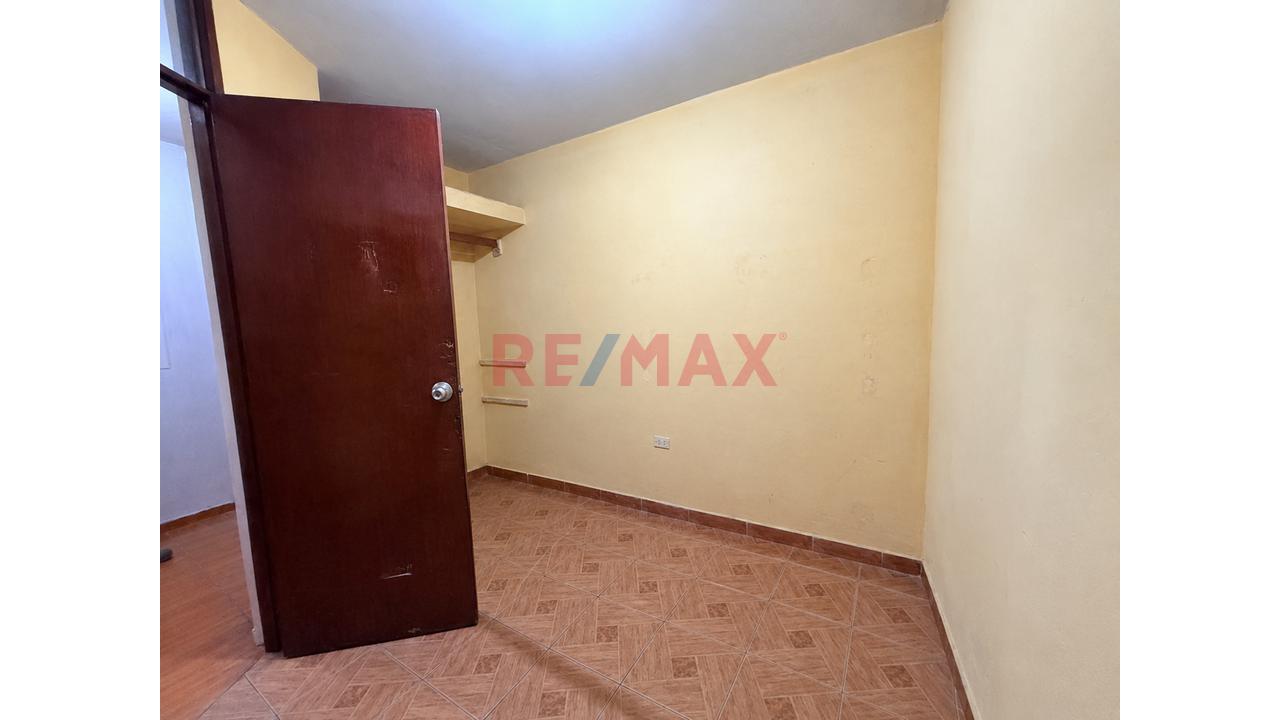 Casa En Venta En Vmt – Nueva Esperanza - 11