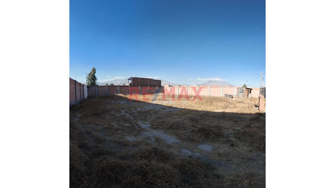 🌱 Terreno Industrial En Esquina En Venta En Cerro Colorado 🌱 — foto 3
